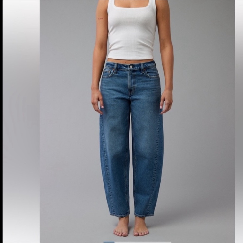 AE   stretch, barrel Jeans size 14 long NWT